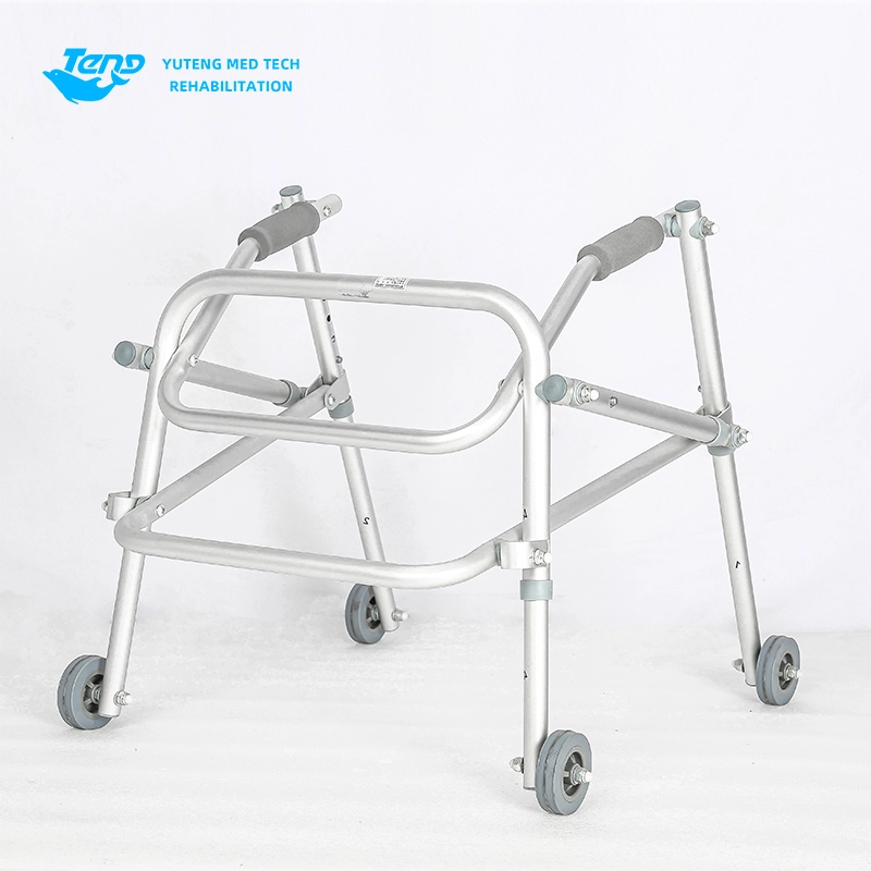 Walker din aliaj de aluminiu pe patru roți